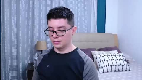 Snapshot of kevinhunts chatting on 03-16-26, 10:03 Kevin online show from 03-16-26, 10:03