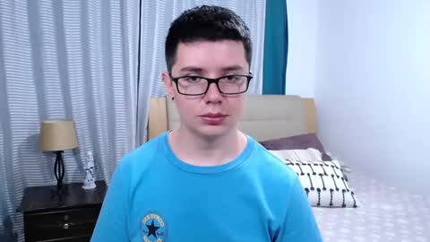 Snapshot of kevinhunts chatting on 03-21-26, 08:01 Kevin online show from 03-21-26, 08:01