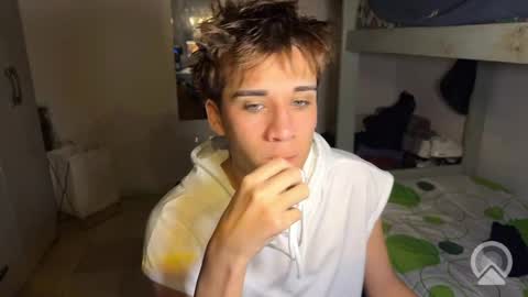 Snapshot of kevinonly43 chatting on 03-31-26, 08:59 kevonly online show from 03-31-26, 08:59