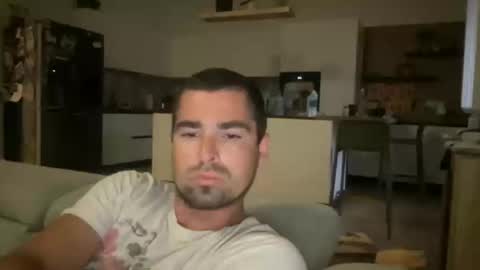 Snapshot of kevinpillobello chatting on 05-28-26, 06:49 kevinpillobello online show from 05-28-26, 06:49