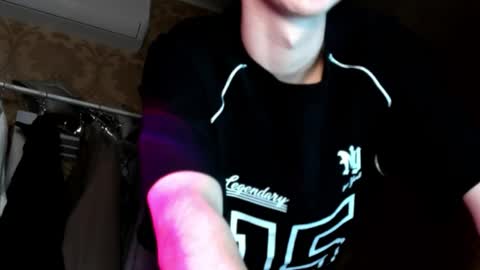 Snapshot of kevinsupershy chatting on 05-30-26, 06:27 kevinsupershy online show from 05-30-26, 06:27
