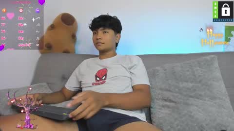 kevin and ottis online show from 10-28-25, 01:09