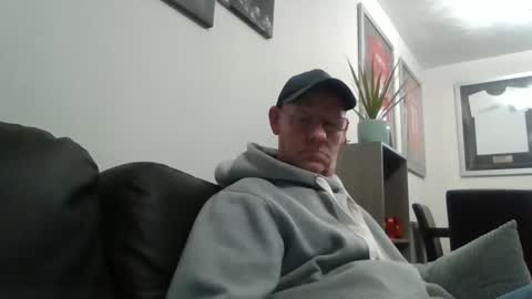 kevlooking4sez online show from 01-25-25, 07:18