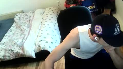 Snapshot of kevmtl8pc chatting on 02-12-26, 08:26 kevmtl8pc online show from 02-12-26, 08:26