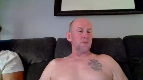 Snapshot of kevo127644965106 chatting on 08-02-26, 12:14 Tiedyejungle online show from 08-02-26, 12:14