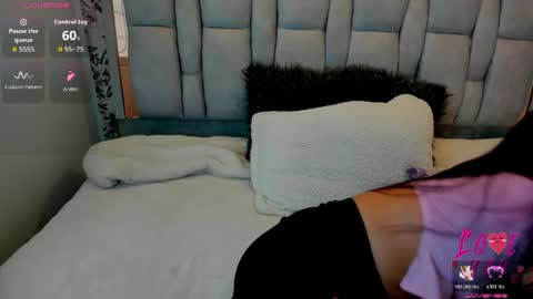 KEYLA BRUNETTE online show from 04-25-26, 09:01