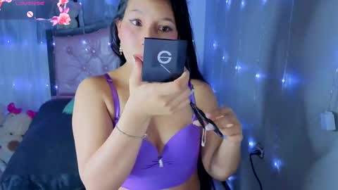 keyla meow2002 online show from 09-22-25, 10:45