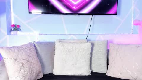 Keyla noa online show from 09-11-25, 07:58