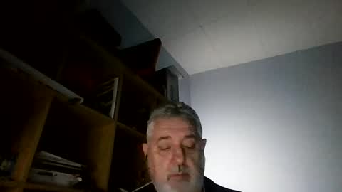 Snapshot of kfremat62 chatting on 02-02-25, 11:11 socjokremat online show from 02-02-25, 11:11