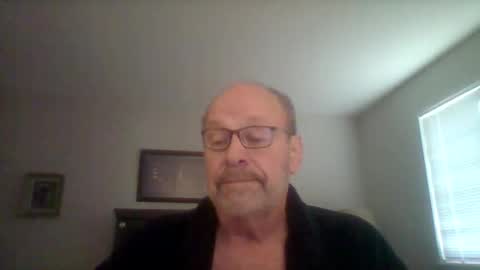 Snapshot of kfries chatting on 12-16-24, 04:16 Kent online show from 12-16-24, 04:16