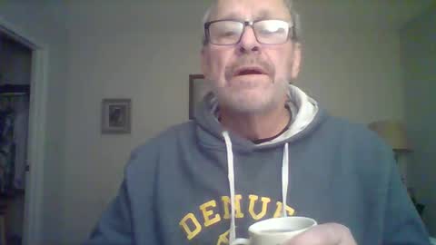 Snapshot of kfries chatting on 12-28-24, 05:12 Kent online show from 12-28-24, 05:12