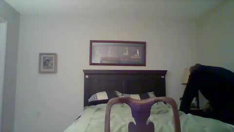 Snapshot of kfries chatting on 02-08-25, 02:05 Kent online show from 02-08-25, 02:05