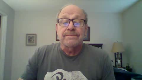 Snapshot of kfries chatting on 02-11-25, 05:29 Kent online show from 02-11-25, 05:29