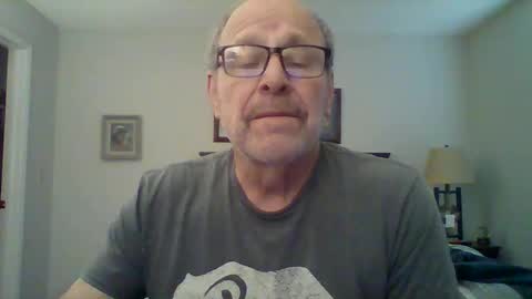 Snapshot of kfries chatting on 02-11-25, 09:14 Kent online show from 02-11-25, 09:14