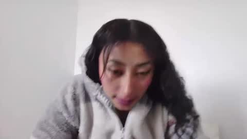 Snapshot of khaleesi_j chatting on 02-18-25, 03:32 khaleesi_j online show from 02-18-25, 03:32