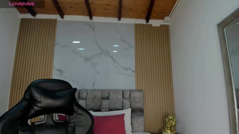 Snapshot of khalifa_fletcher chatting on 12-29-24, 11:18 khalifa online show from 12-29-24, 11:18