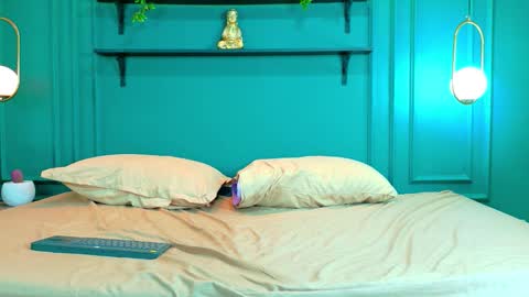 Snapshot of khaterine_hot_1 chatting on 02-18-26, 05:03 Kathe Hot online show from 02-18-26, 05:03