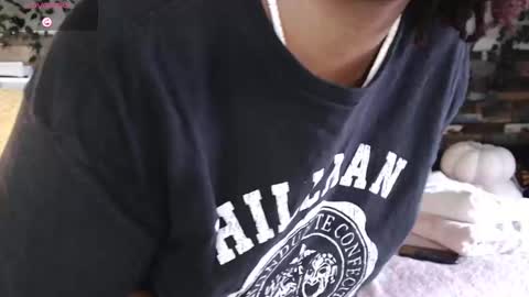 Khaya online show from 12-31-24, 02:25