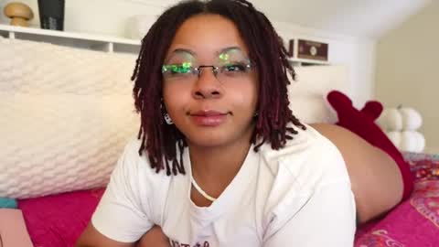 Snapshot of khayaparker chatting on 02-06-26, 04:43 Khaya online show from 02-06-26, 04:43