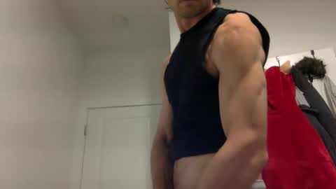 Snapshot of kheaven711 chatting on 09-16-25, 07:42 Kheaven711 online show from 09-16-25, 07:42