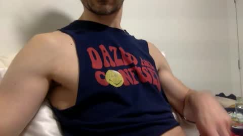 Snapshot of kheaven711 chatting on 11-06-25, 08:15 Kheaven711 online show from 11-06-25, 08:15