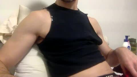 Snapshot of kheaven711 chatting on 11-11-25, 08:03 Kheaven711 online show from 11-11-25, 08:03