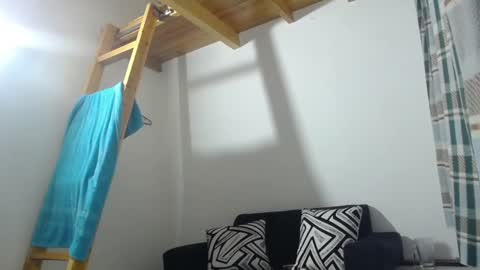 khloe online show from 03-05-25, 01:42