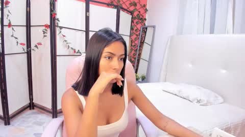 Khloe online show from 03-01-25, 04:22