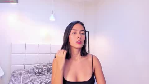 Khloe online show from 01-12-26, 02:22