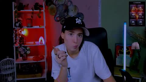 Snapshot of khloebeauty chatting on 10-03-25, 10:07 khloebeauty online show from 10-03-25, 10:07