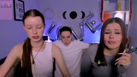 khloebeauty online show from 02-06-26, 08:23