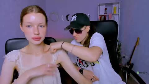 khloebeauty online show from 06-24-26, 05:50