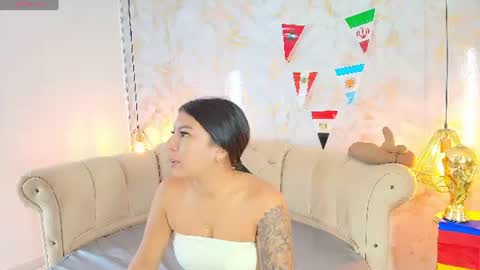 Khloe online show from 06-19-26, 05:23