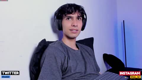 Snapshot of khozler_ chatting on 12-29-24, 12:09 khozler_ online show from 12-29-24, 12:09