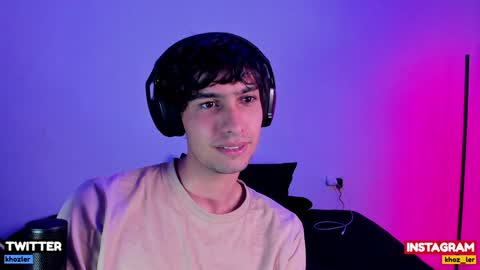 Snapshot of khozler_ chatting on 01-04-25, 03:29 khozler_ online show from 01-04-25, 03:29