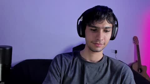 Snapshot of khozler_ chatting on 01-21-25, 05:38 khozler_ online show from 01-21-25, 05:38
