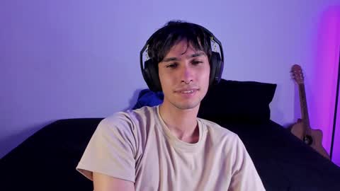 Snapshot of khozler_ chatting on 02-11-25, 05:37 khozler_ online show from 02-11-25, 05:37