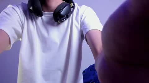 Snapshot of khozler_ chatting on 02-14-25, 08:52 khozler_ online show from 02-14-25, 08:52