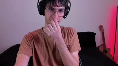 Snapshot of khozler_ chatting on 02-24-25, 06:27 khozler_ online show from 02-24-25, 06:27