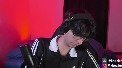 khozler_ online show from 10-30-25, 04:47