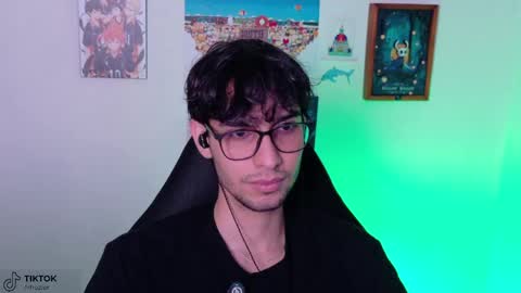 khozler_ online show from 05-11-26, 02:39