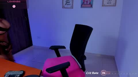 Snapshot of khris_secretary chatting on 05-14-26, 07:53 khris online show from 05-14-26, 07:53