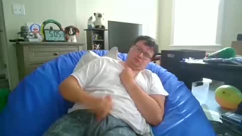 Snapshot of ki983799 chatting on 09-09-25, 09:03 CJ online show from 09-09-25, 09:03