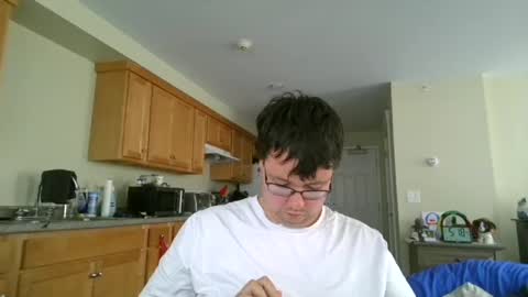 Snapshot of ki983799 chatting on 09-16-25, 09:16 CJ online show from 09-16-25, 09:16