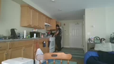 Snapshot of ki983799 chatting on 10-06-25, 09:01 CJ online show from 10-06-25, 09:01