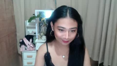 Snapshot of kiana4uxoxo chatting on 09-28-25, 03:06 Kiana online show from 09-28-25, 03:06