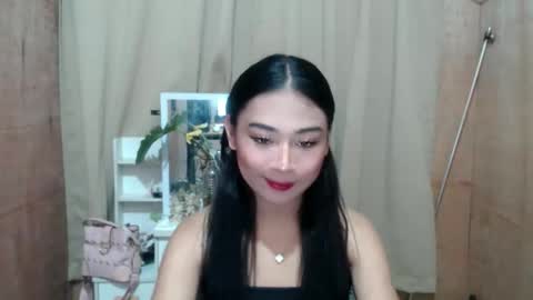 Snapshot of kiana4uxoxo chatting on 10-09-25, 08:23 Kiana online show from 10-09-25, 08:23