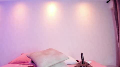    N         M online show from 10-18-25, 11:38