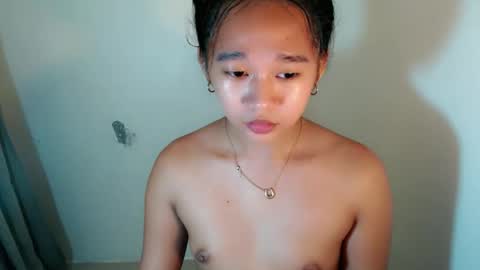 Snapshot of kiara_bedisa143 chatting on 09-22-25, 07:43 i love bella online show from 09-22-25, 07:43