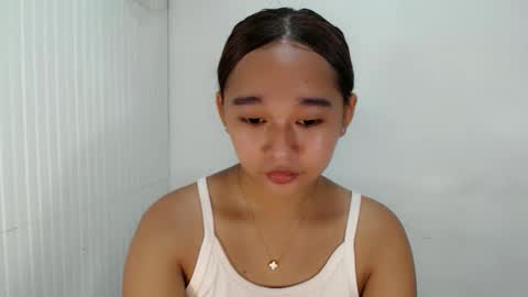 Snapshot of kiara_bedisa143 chatting on 01-06-26, 01:42 i love bella online show from 01-06-26, 01:42